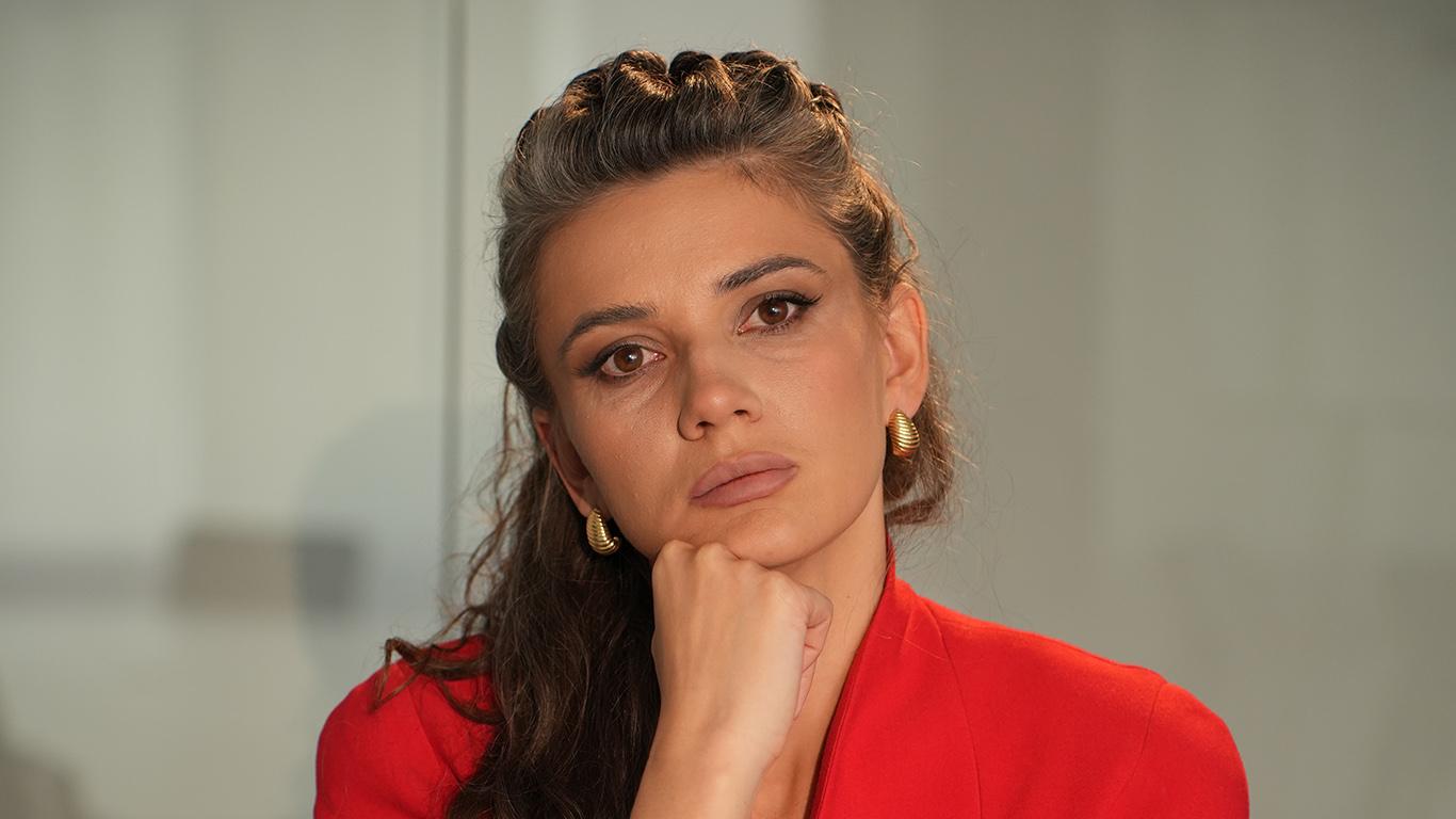 Елена Кононова